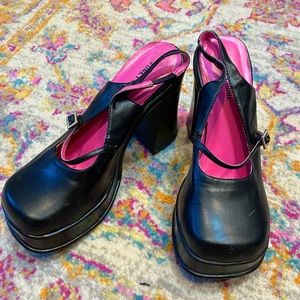 Y2K Vintage Funky Chunk Heels